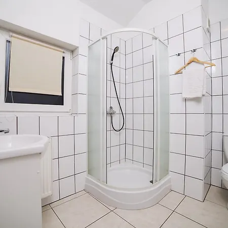 Gosciniec Lizawka 3* Poznan