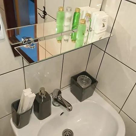 Gosciniec Lizawka 3* פוזנן