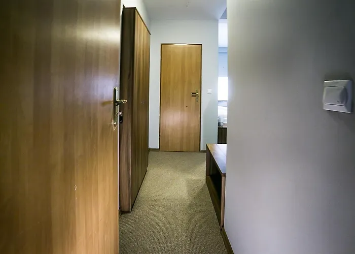 Inn Gosciniec Lizawka